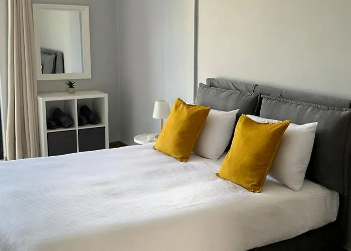 Aether Boutique * Τολό