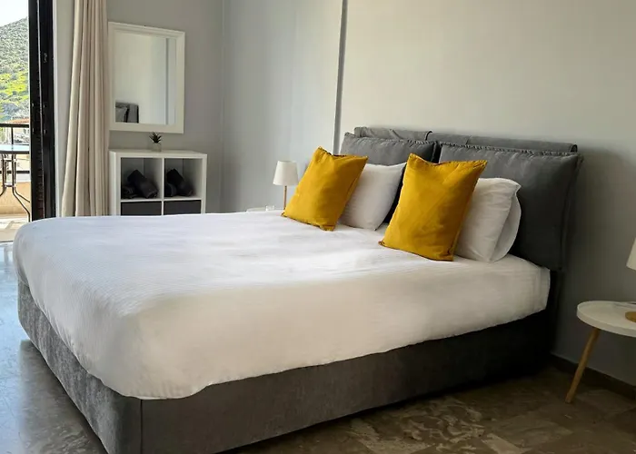 Aether Boutique דירה